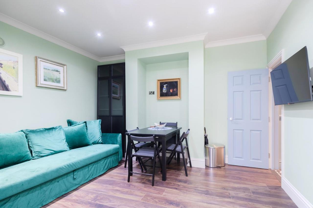 Central Stylish 2-Bed Apartment In London Exterior photo